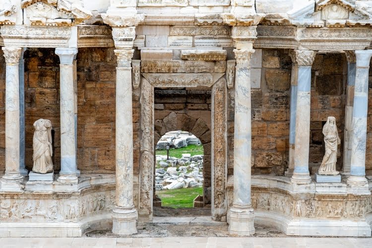希拉波利斯古剧场 – Hierapolis Antik Tiyatro