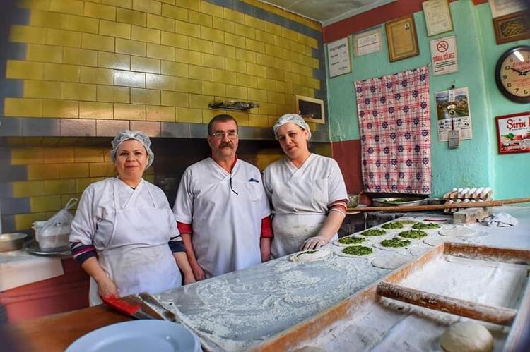 彤古尔土耳其披萨饼店 - Tarihi Töngül Pide - İzmir Ödemiş