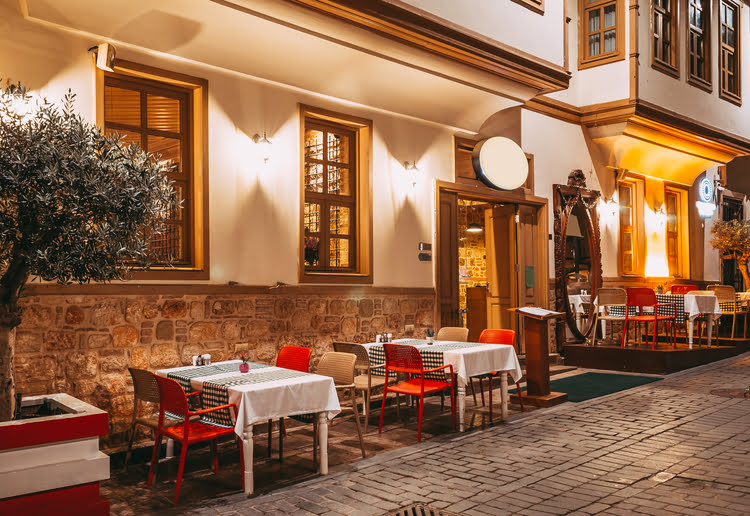 土耳其特色酒馆 – Meyhaneler