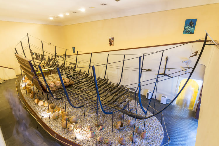 博德鲁姆水下考古博物馆 – Bodrum Sualtı Arkeoloji Müzesi