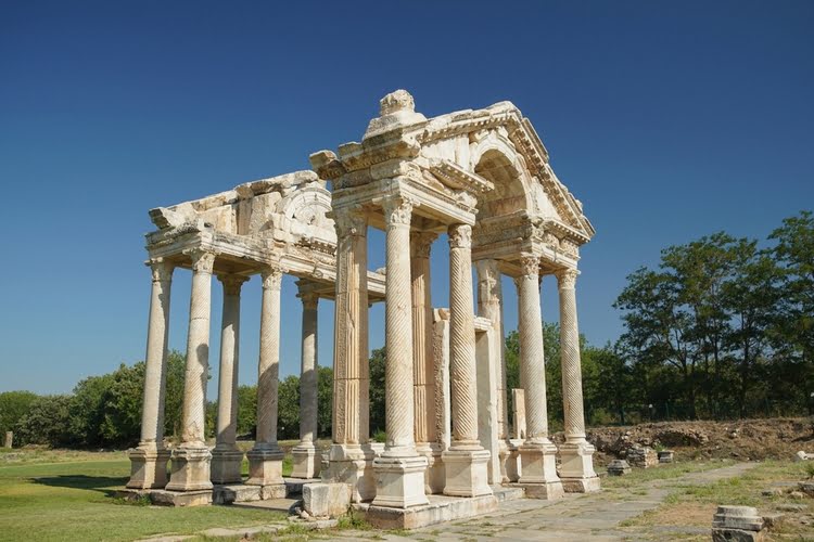阿佛罗狄西亚斯古城 - Afrodisias Antik Kenti