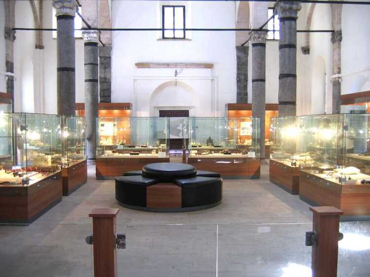 吉雷松博物馆 - Giresun Müzesi