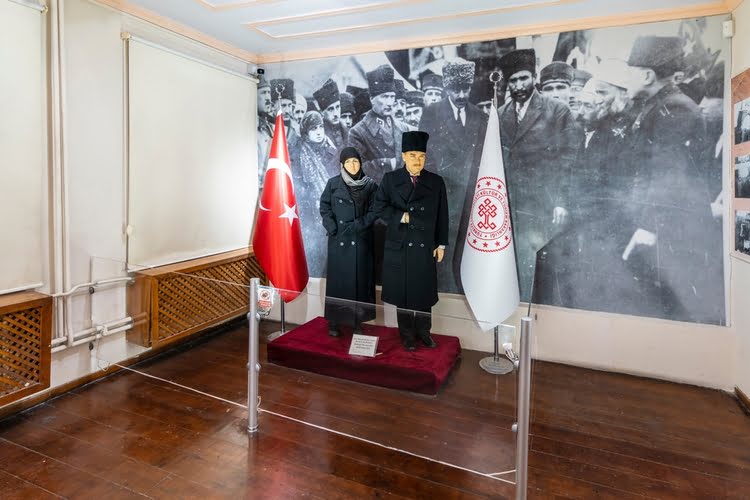 巴勒克埃西尔革命者博物馆 – Balıkesir Kuvayi Milliye Müzesi