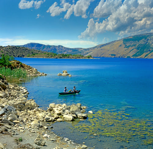 内姆鲁特火山和内姆鲁特湖 - Nemrut Yanardağı ve Nemrut Gölü