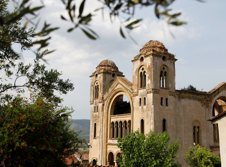 圣乔治教堂 – Hagios Georgios Kilisesi