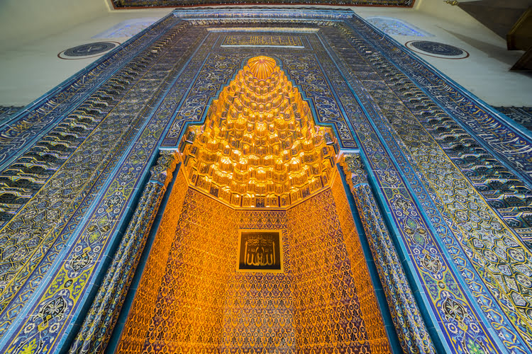 耶什尔清真寺 – Yeşil Cami