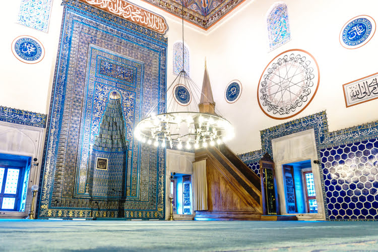 耶什尔清真寺 – Yeşil Cami