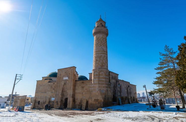 阿拉丁清真寺 – Alaeddin Cami