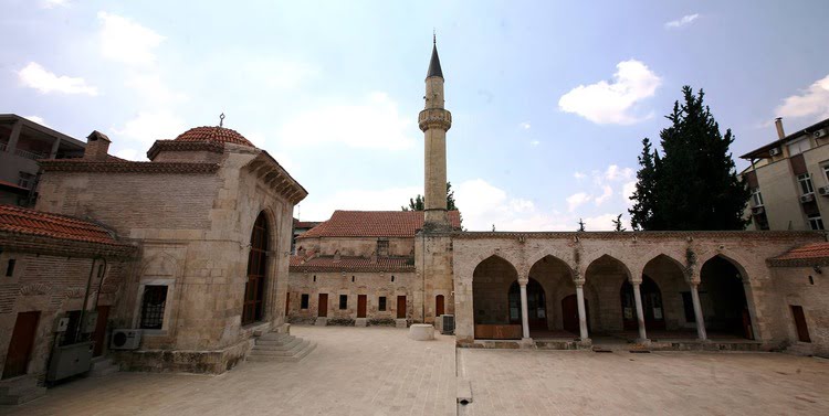 石油清真寺及库里耶 – Yağ Camii ve Külliyesi