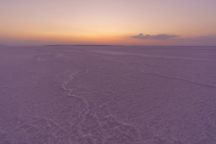 盐湖 - Tuz Gölü