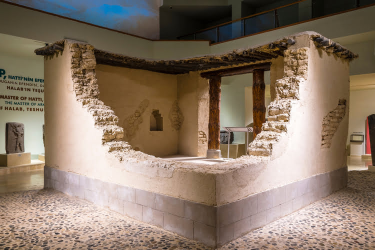 加济安泰普考古博物馆 - Gaziantep Arkeoloji Müzesi 
