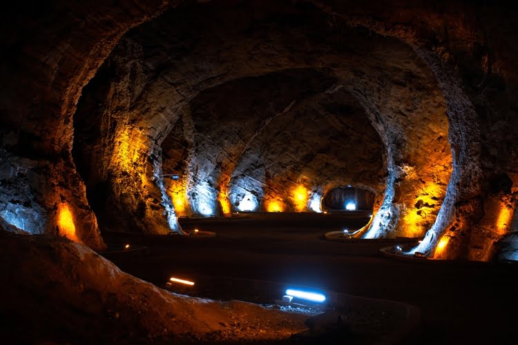 图兹卢卡盐洞 - Tuzluca Tuz Mağaraları