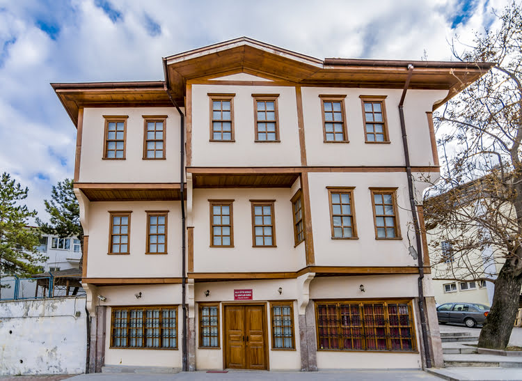哈夫扎区的阿塔图尔克故居博物馆 – Havza Atatürk Evi Müzesi