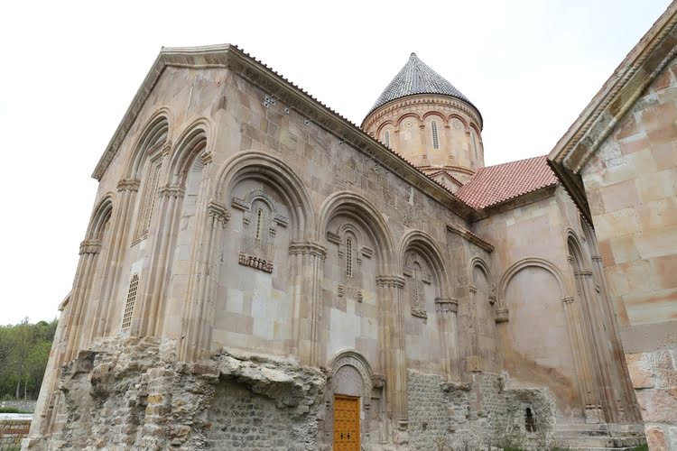 伊山教堂 – İşhan Kilisesi