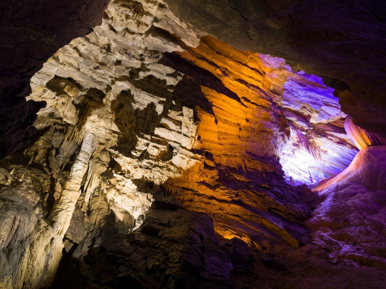 戈克戈尔洞穴 - Gökgöl Mağarası