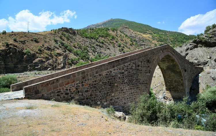 胡尔坎大桥 – Hurkan Köprüsü