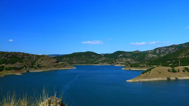阿尔穆斯大坝湖 - Almus Baraj Gölü