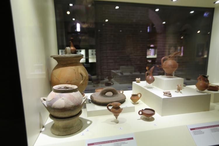 阿拉斯塔勒贝德斯坦（托卡特博物馆) – Arastalı Bedesten (Tokat Müzesi)