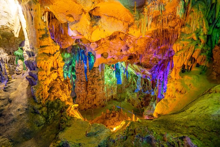 凯洛兰洞穴 – Keloğlan Mağarası