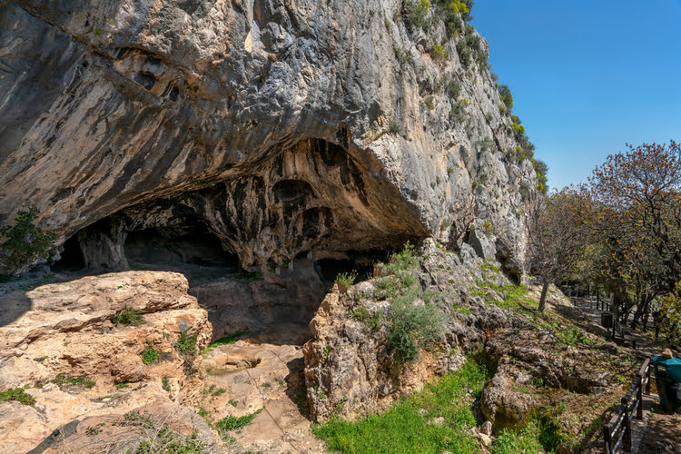 卡拉因洞穴 - Karain