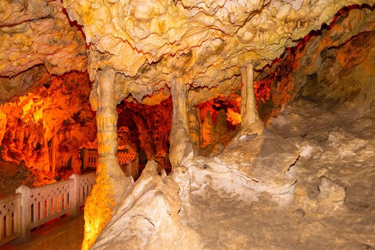 因苏尤洞穴 – İnsuyu Mağarası