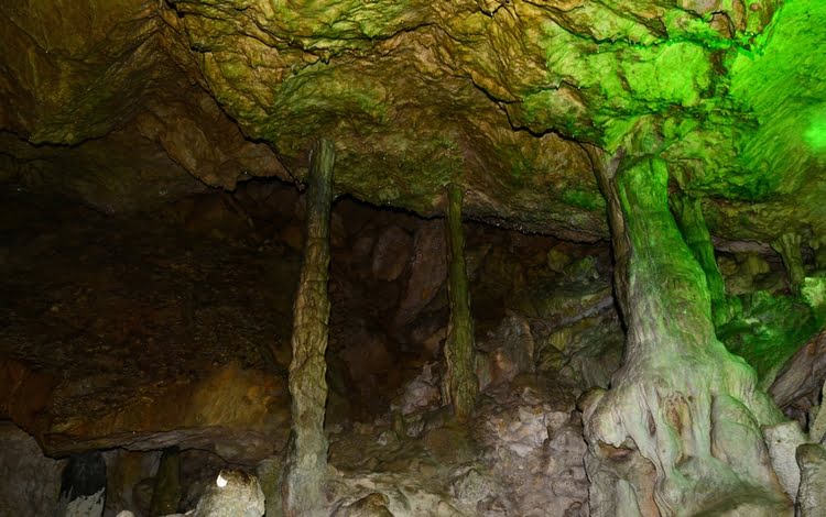 因苏尤洞穴 – İnsuyu Mağarası