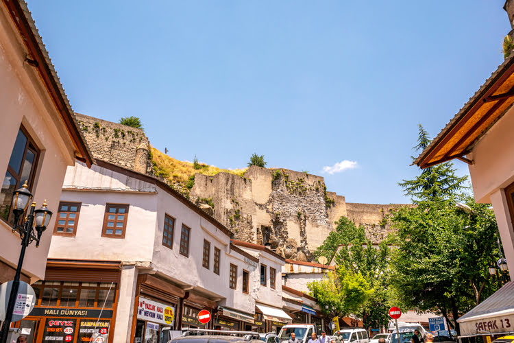 比特利斯城堡 – Bitlis Kalesi