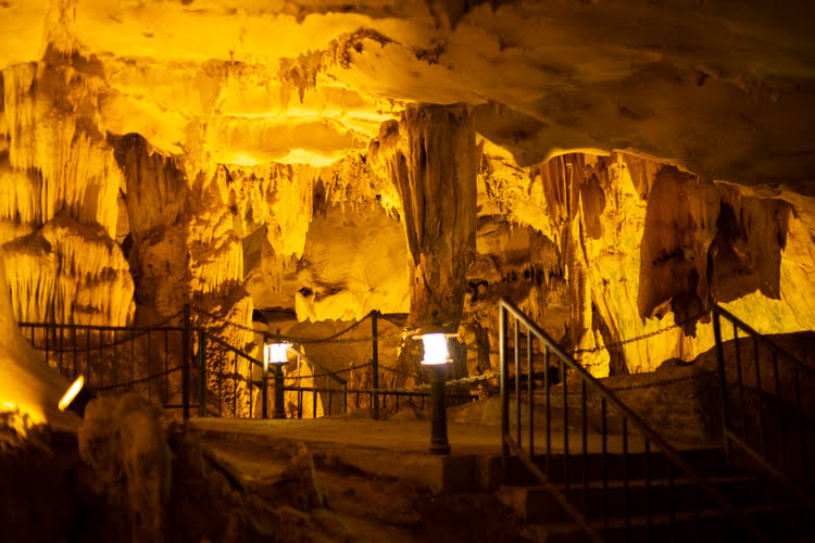 杜普尼萨洞穴 – Dupnisa Mağarası