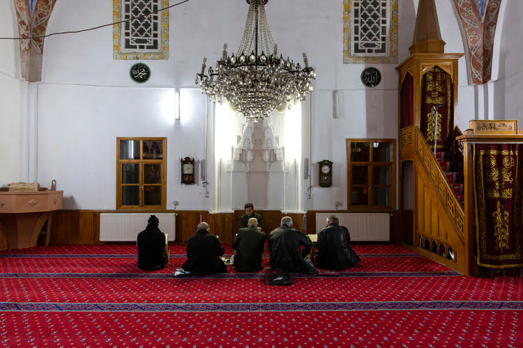 柯克拉雷利卡迪清真寺 - Kırklareli Kadı Cami